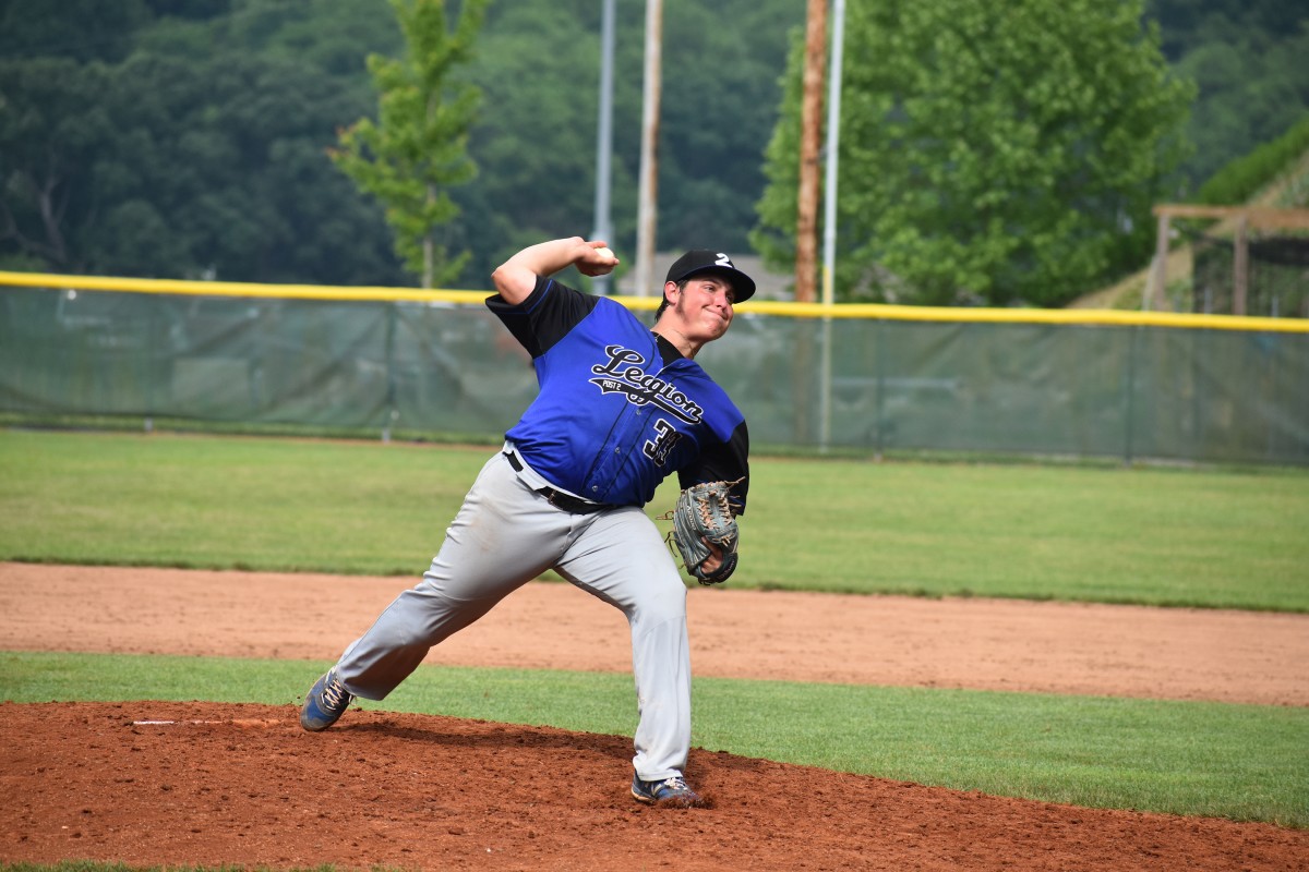 Smith delivers in Post 2 opener